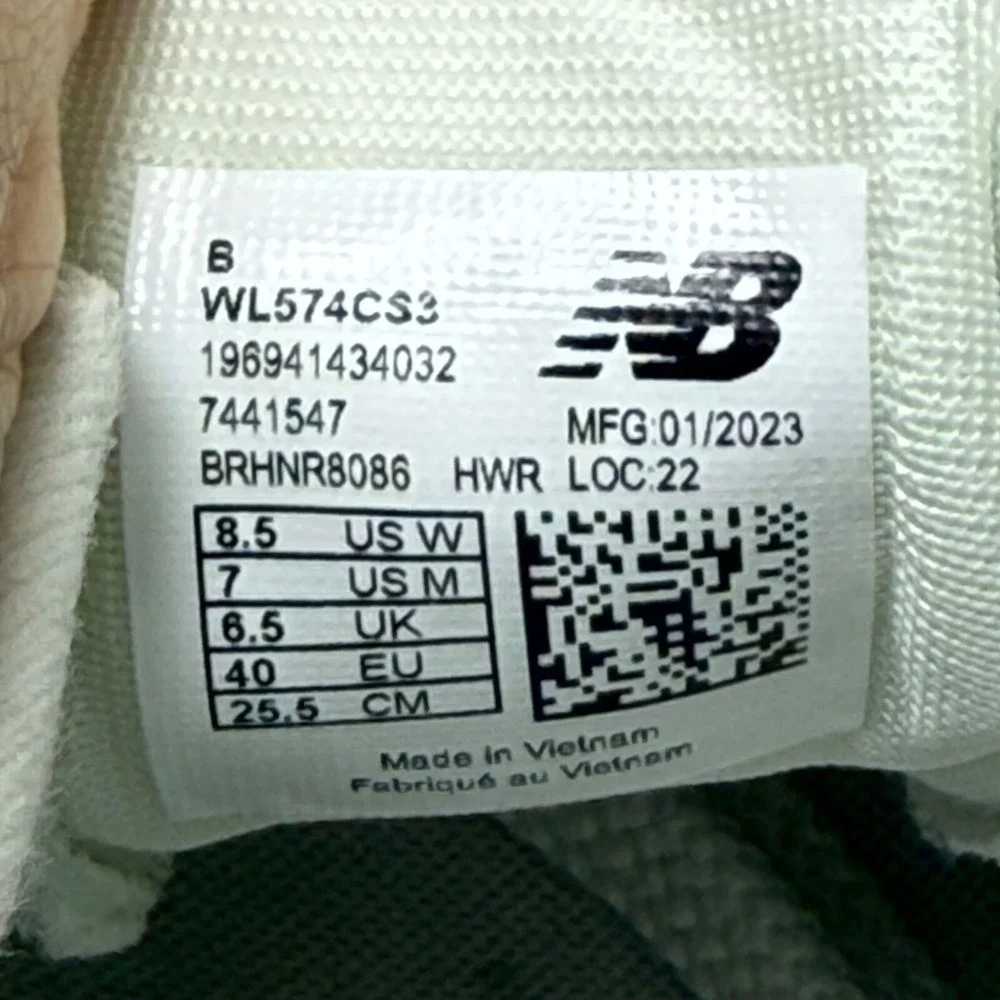 New Balance Sneakers 574 Calm Taupe WL574CS3‎ Women's Size 8.5/ Men's 7 - Picture 10 of 14